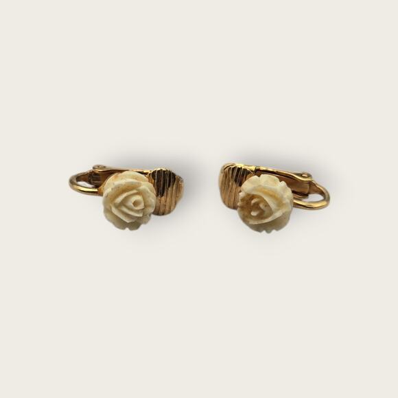 Vintage Carved Rose Clip-On Earrings – Gold-Tone & Cream Floral Design - Picture 1 of 8